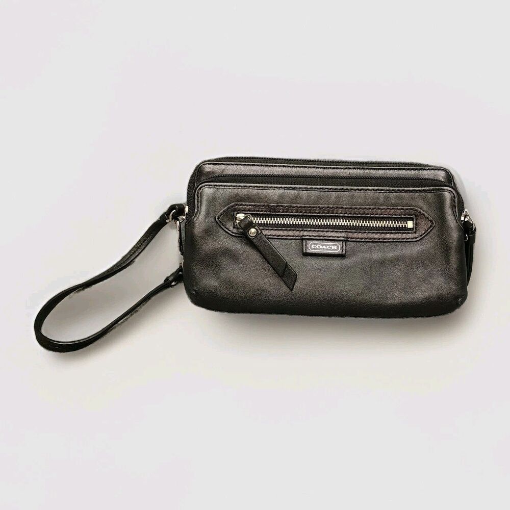 Coach Black Leather Wristlet Two Zipper Wallet‎ Vintage